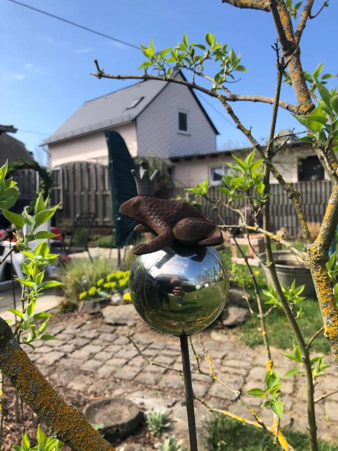 Ferienhaus Goebel'S Gute Stube Wirfus エクステリア 写真