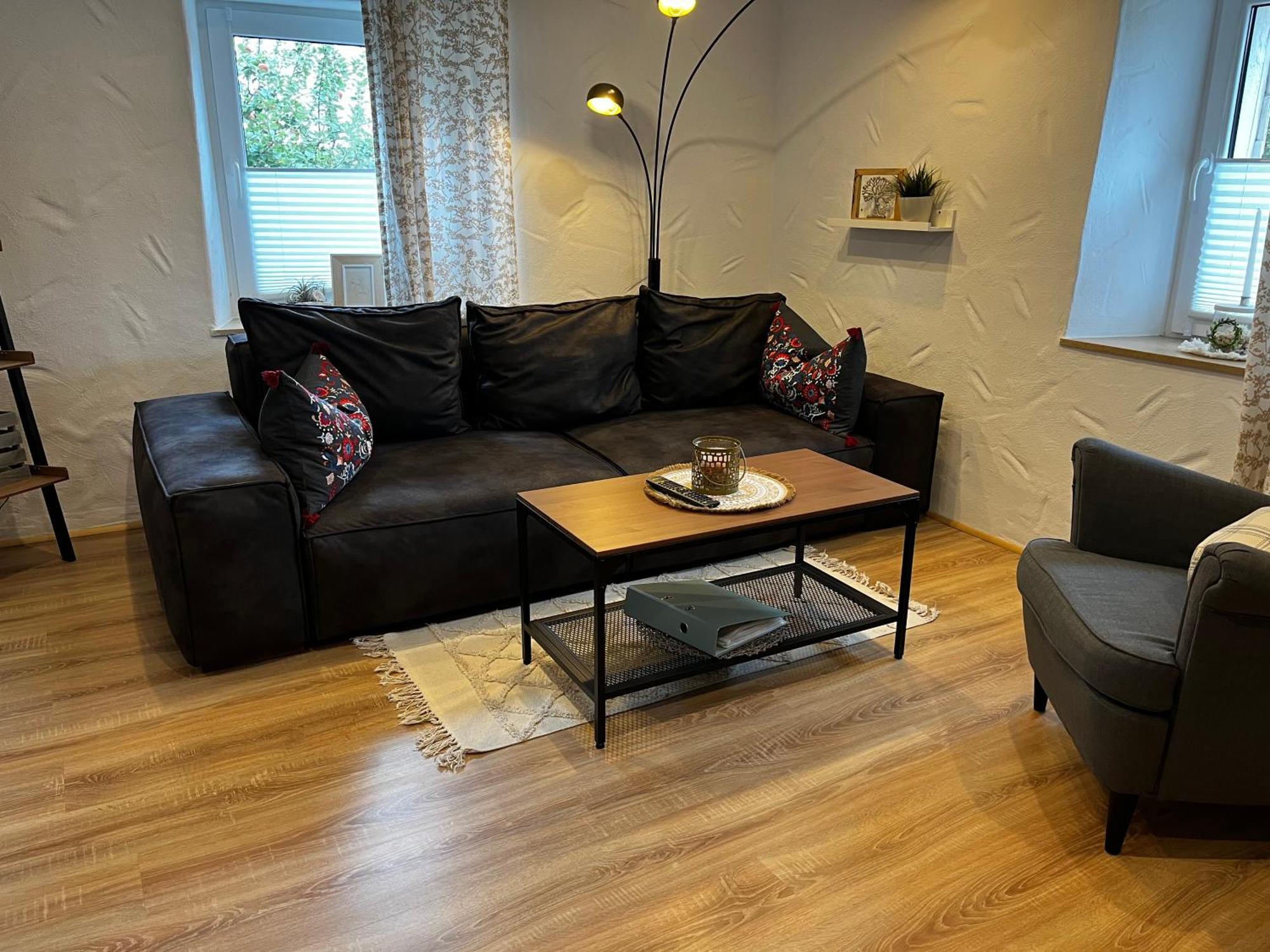 Ferienhaus Goebel'S Gute Stube Wirfus エクステリア 写真